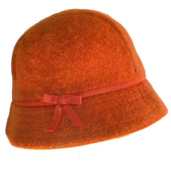 GAP Accessories - Y2K Burnt Orange Rabbit Hair Bucket Hat